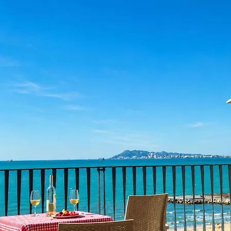 Apartment Beachfront Family Penthouse *